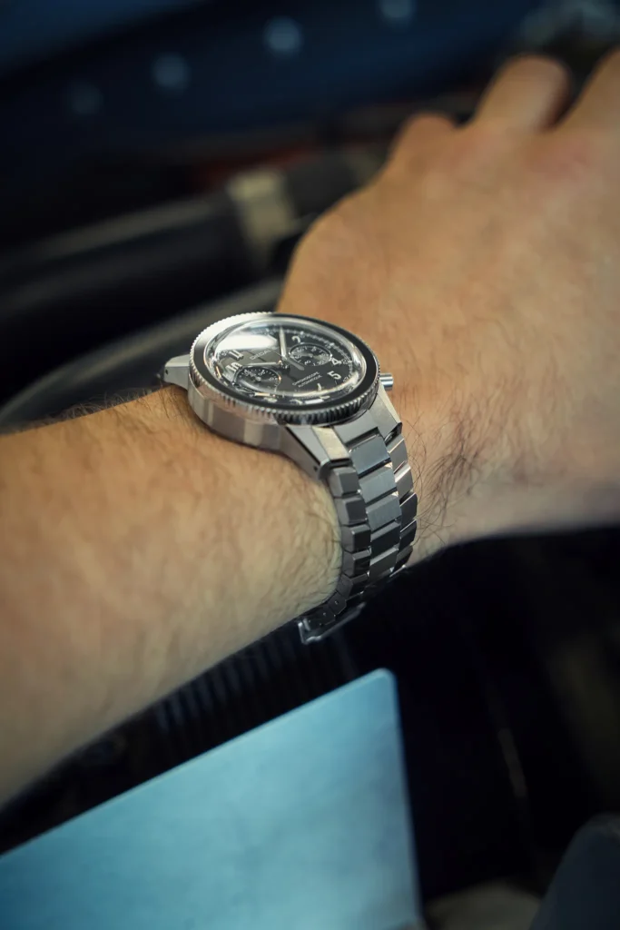 Chronographe bracelet acier